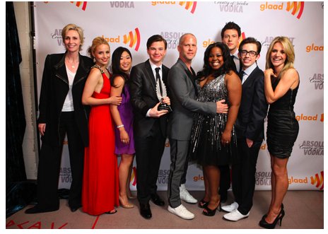 'Glee' and 'Modern Family' Both Win GLAAD Awards